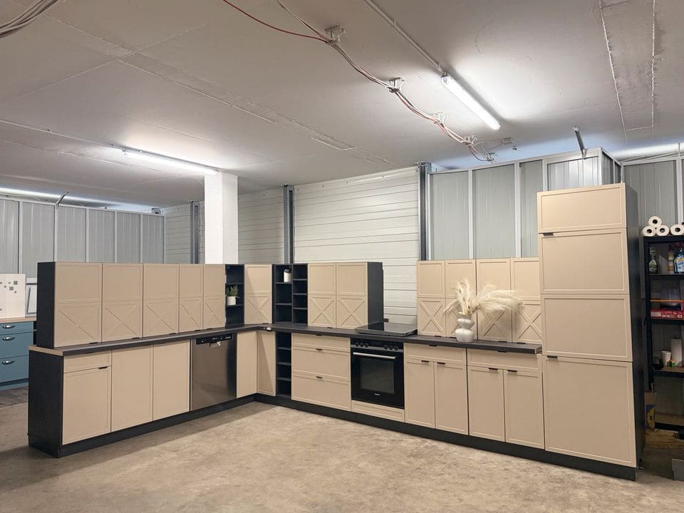 Einbauküche Landhaus L-Form Beige Neu Küche inkl. Geräte Siemens
